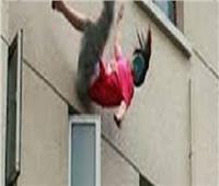 تفاصيل سقوط فتاة من فوق سطوح منزلها بمدينة السلام