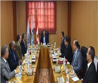 وزير البترول يعقد اجتماعا موسعا مع قيادات هيئة الثروة المعدنية