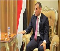 وزير الخارجية اليمني يبحث مع القائم بأعمال السفير الأمريكي مستجدات الأوضاع في المنطقة