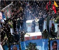 فيديو| بعد انتقام إيران.. بدء مراسم دفن قاسم سليماني
