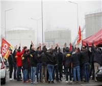 نقابة فرنسية: الإضراب في المصافي سيستمر حتى 16 يناير