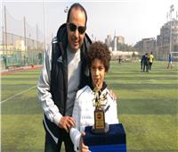 رئيس منطقة القاهرة يطمئن على لاعب منتخب البراعم بعد إصابته