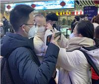 الصين: قدرة فيروس كورونا على الانتشار تزداد بقوة