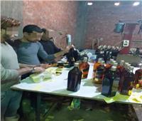 مباحث القاهرة تضبط مصنع لإنتاج الخمور المغشوشة بالمرج