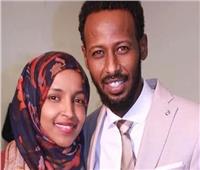 صور| شائعات زواج نائبة الكونجرس المسلمة «إلهان عمر» من شقيقها تُثير الجدل