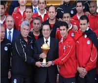 بعد رحيله.. مبارك كان «درعا وحصنا» للرياضة المصرية 