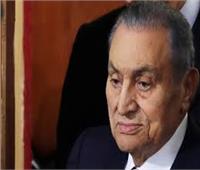 جنازة مبارك| لحظة دخول جثمان الرئيس الأسبق إلى مسجد المشير.. فيديو