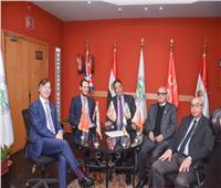 صور| جامعة مصر تستقبل رئيس جامعة ريكسهام لتفعيل فرع «لندن سكول للتجارة»