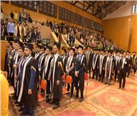 جامعة أسيوط تشهد حفل عيد الخريجين الـ 53 من أبناء كلية الطب