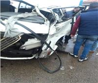 صور| إصابة 5 أشخاص في حادث تصادم بكورنيش الإسكندرية بسبب منخفض التنين