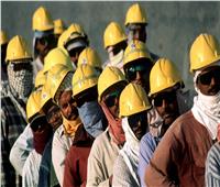 الجارديان: قطر فشلت في التحقيق حول وفاة مئات العمال المهاجرين بشكل مفاجئ