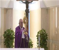  البابا فرنسيس يصلي من أجل المسنين ومرض كورونا 