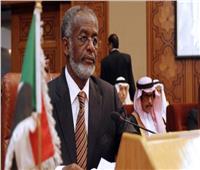 النائب العام السوداني يأمر بالقبض على وزير الخارجية السابق علي كرتي