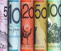 الدولار الأسترالي ينخفض إلى أدنى مستوى له منذ 17 عاما