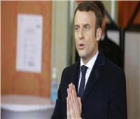 الرئيس الفرنسي يطالب دول اليورو يتضامن مالي إضافي لمكافحة كورونا