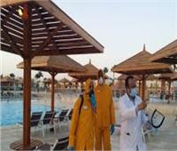 بدء إجراءات تطهير وتعقيم الفنادق والمنشآت السياحية في خليج مكادي بالبحر الأحمر
