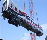 بالصور| وصول نموذج صفقة «الـ 1300 عربة قطار» الروسية لميناء الإسكندرية