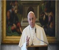 البابا فرنسيس: نصلي للكهنة من أجل إنجاز خدمتهم 