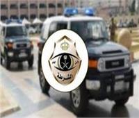 شرطة الرياض تلقي القبض على أشخاص يتباهون بخرق منع التجول 