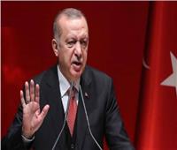 تركيا تمنع حملات المعارضة لجمع تبرعات مكافحة كورونا
