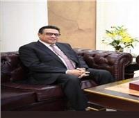 السفير المصري بالكويت يجتمع بالجالية لمناقشة العمل التطوعي 
