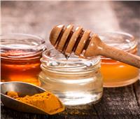 خبير تغذية: «العسل والكركم» لتقوية المناعة ومحاربة الفيروسات