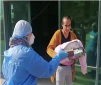 صحة الغربية: خروج والد الطفل يامن أول مولود بمستشفي العزل بكفر الزيات 