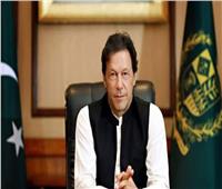 رئيس وزراء باكستان يتهم الحكومة الهندية بارتكاب جرائم حرب في كشمير