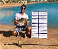 عمر خليفة يسجل رقم قياسي عالمي مصري في صيد الأسماك