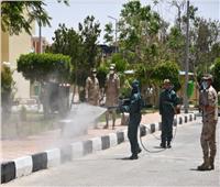 صور| الجيش الثاني يقوم بعمليات تعقيم وتطهير مدينة الطالبات بجامعة القناة