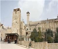 الأوقاف الفلسطينية: الاحتلال منع رفع الأذان في الحرم الإبراهيمي 54 مرة خلال مايو