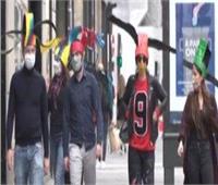 شاهد| حماية من كورونا.. فرنسيون يصممون قبعات تحافظ على التباعد الاجتماعي‎