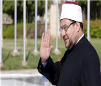 وزير الأوقاف يترأس غرفة عمليات الوزارة بشأن فتح المساجد
