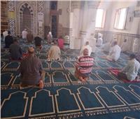 صور| مساجد جنوب سيناء تستقبل المصلين بالتعقيم والتطهير
