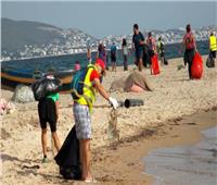 تونس تطلق حملة لتنظيف الشواطئ بدعم من الاتحاد الأوروبى