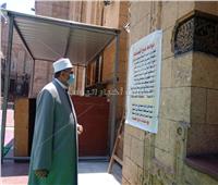 صور| جابر طايع يتابع مصلى السيدات بالسيدة زينب في اليوم الأول لعودته