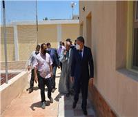 محافظ المنيا يتفقد أعمال تنفيذ مركز شباب كفر المغربي بالعدوة
