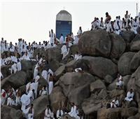 «جبل الرحمة» يجمع الحجاج للتضرع والدعاء في يوم عرفة‎ 