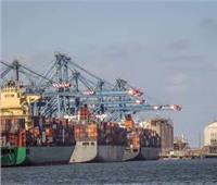تداول 5 سفن حاويات وبضائع عامة بميناء دمياط
