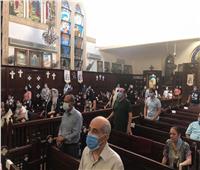 فيديو وصور.. كنائس القاهرة تقيم أول قداس عقب قرار المجمع المقدس بالفتح التدريجي 