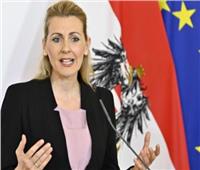وزيرة العمل النمساوية: أثار أزمة كورونا على سوق العمل ستستمر لفترة طويلة