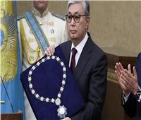 رئيس كازاخستان يمنح الدكتور خالد غانم مدير الإدارة بوزارة الأوقاف وسام الصداقة