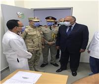 وزير الخارجية يتفقد المستشفى الميداني المصري في بيروت 