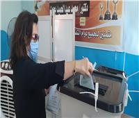 استمرار توافد الناخبين للإدلاء بأصواتهم فى انتخابات الشيوخ بالقاهرة الجديدة