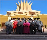 رئيس الكنيسة الأسقفية يحتفل بتخرج دفعة من السودانيين