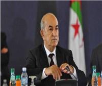 الرئيس الجزائري يمنع استيراد الوقود كليا ويعلن إجراءات أخرى لإنقاذ الاقتصاد 