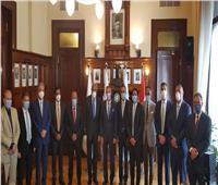 عقد شراكة بين بنكي الأهلي ومصر وإحدى المجموعات العقارية 