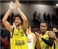 الأهلي يصرف النظر عن التعاقد مع لاعب السلة أحمد مرعي