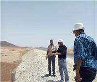 «محافظ شمال سيناء يعلن عن مشروعات الاستفادة من «مياه السيول»  