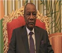 رئيس غينيا يمدد حالة الطوارئ الصحية لمدة شهر لمواجهة كورونا